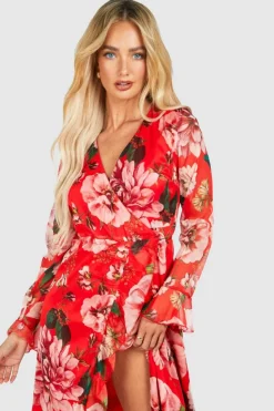 Wrap Dresses*boohoo Floral Wrap Midaxi Dress red