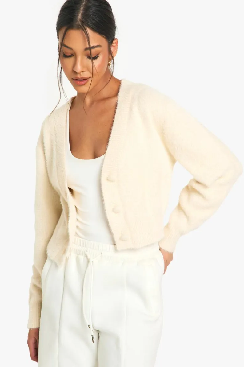 Cardigans*boohoo Fluffy Knitted Cropped Cardigan cream