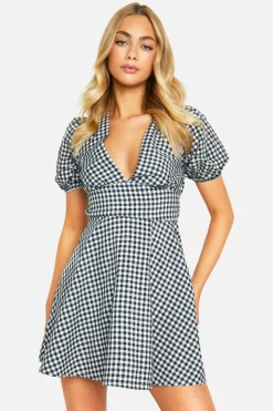 Smock Dresses*boohoo Gingham Puff Sleeve Smock Dress black