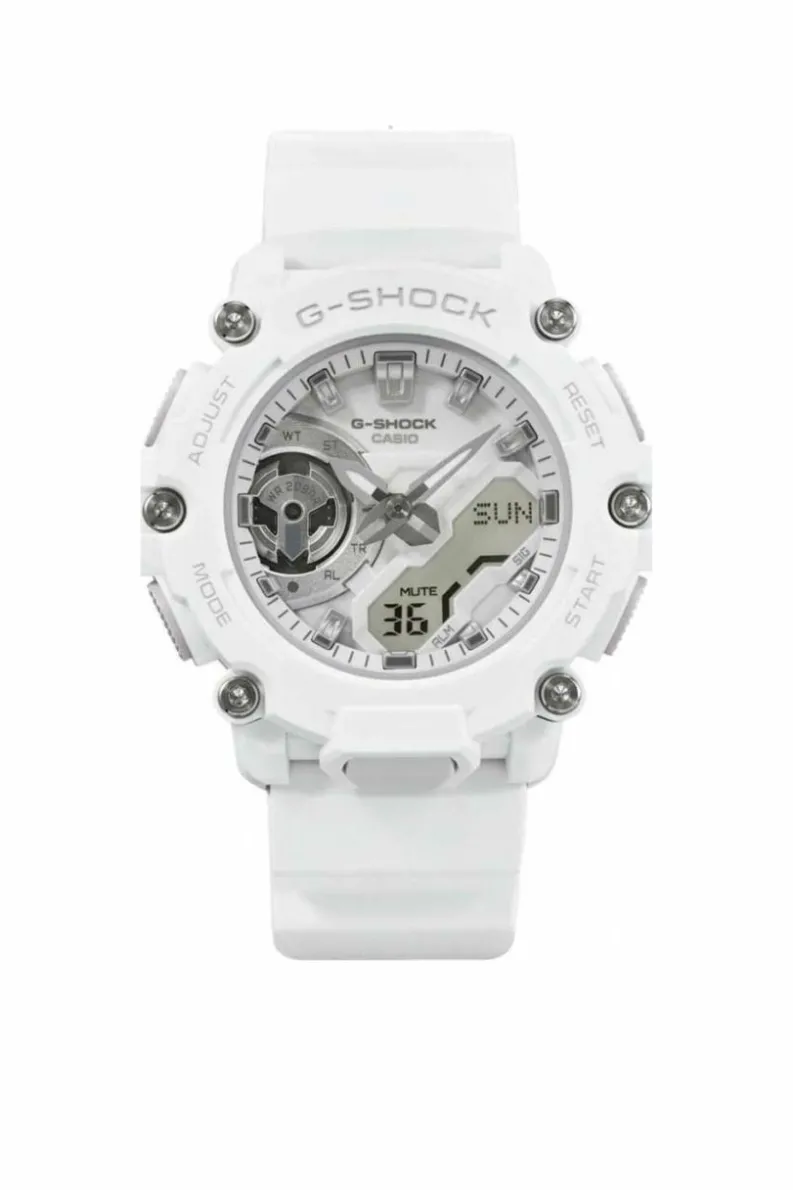 Watches*Casio GMA-S2200M-7AER G-Shock 46mm Quartz Watch White