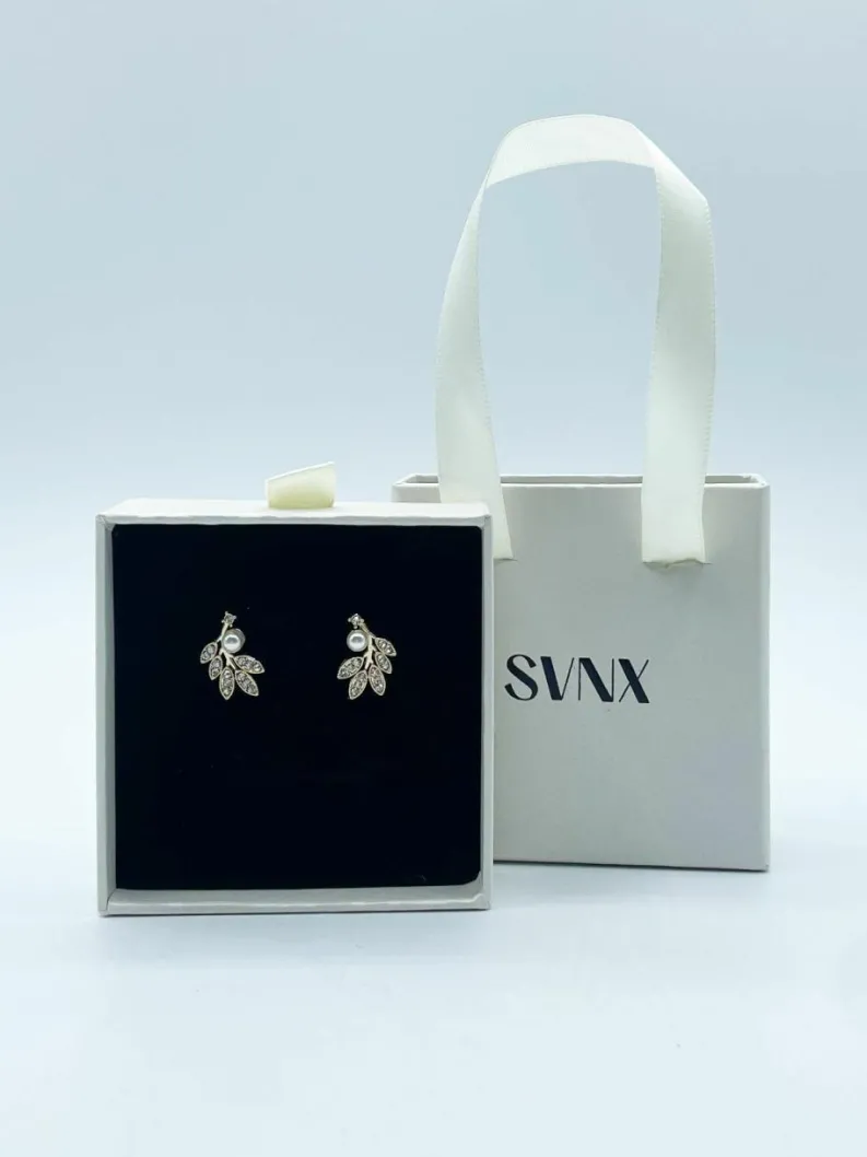 Earrings*SVNX Hanging Leaf with Pearl Earring in Gold