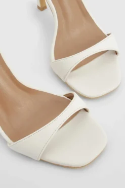 Heels*boohoo High 2 Part Barely There white