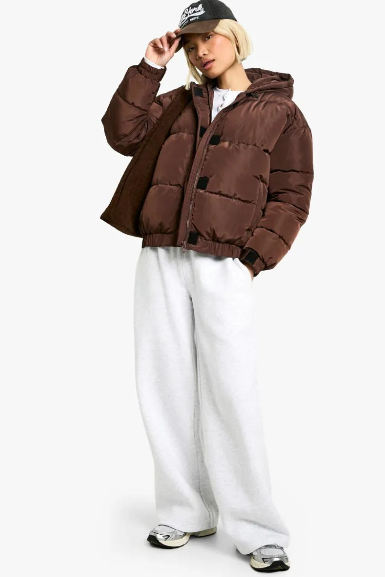 Up To 80% Off Winter Warmers|Puffer Jackets*boohoo Hooded Puffer Jacket chocolate