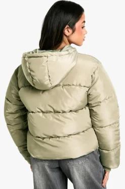 Up To 80% Off Winter Warmers|Puffer Jackets*boohoo Hooded Short Puffer sage