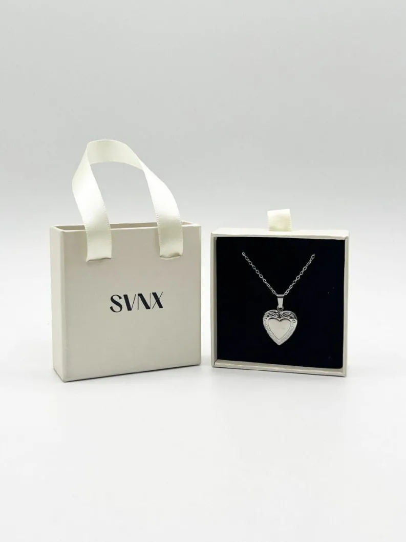Necklaces*SVNX Large Heart Locket Necklace in Silver