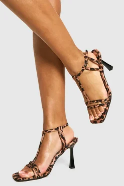 Heels*boohoo Neoprene T Bar Strappy Square Toe Heels leopard