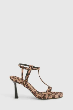 Heels*boohoo Neoprene T Bar Strappy Square Toe Heels leopard