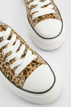Trainers*boohoo Print Platform Low Top Lace Up Trainers leopard