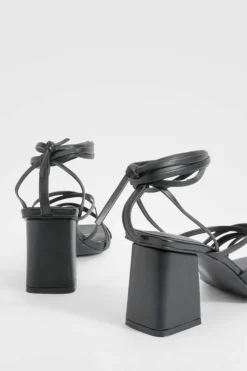 Heels*boohoo Low Block Strappy Tie Up Sandals black