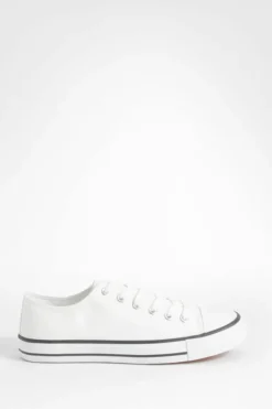 Trainers*boohoo Low Top Lace Up Trainers white