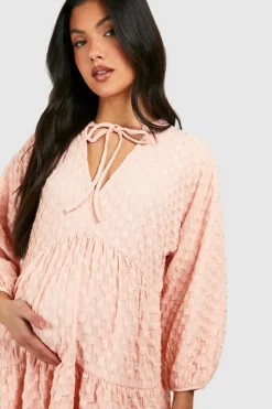 Smock Dresses*boohoo Maternity Textured Tiered V Neck Smock Dress blush