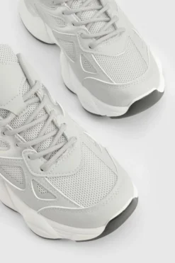 Trainers*boohoo Metallic Panel Chunky Sporty Trainers grey