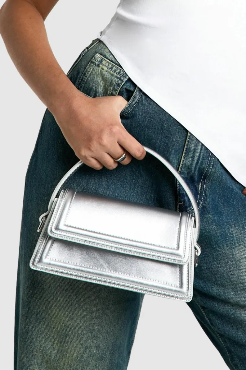 Handbags*boohoo Metallic Flapover Structured Grab Bag silver
