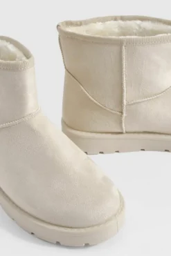 Cosy Boots|Up To 80% Off Winter Warmers*boohoo Mini Cosy Boots beige