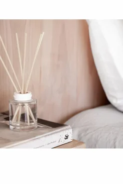 Candles & Diffusers|Candles*The Aromatherapy Company Naturals 120ml Diffuser - Rose Jasmine & Oud White