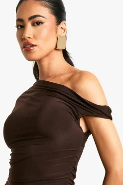 Bodycon Dresses|Maxi Dresses*boohoo One Shoulder Asymmetric Ruched Maxi Dress chocolate