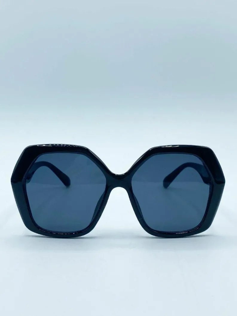 Sunglasses*SVNX Oversized Rounded Angular Sunglasses in Black