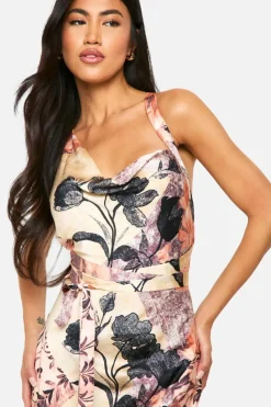 Cami Dresses|Maxi Dresses*boohoo Paisley Folk Satin Maxi Dress multi
