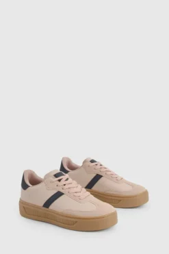 Trainers*boohoo Panel Detail Gum Sole Trainers pink