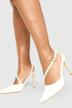 Heels*boohoo Patent Asymmetric Court Heels ecru