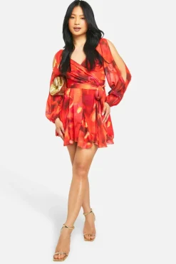 Skater Dresses*boohoo Petite Abstract Floral Godet Hem Lace Up Skater Dress red