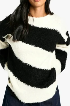 Jumpers*boohoo Petite Borg Diagonal Stripe Slouchy Knitted Jumper black