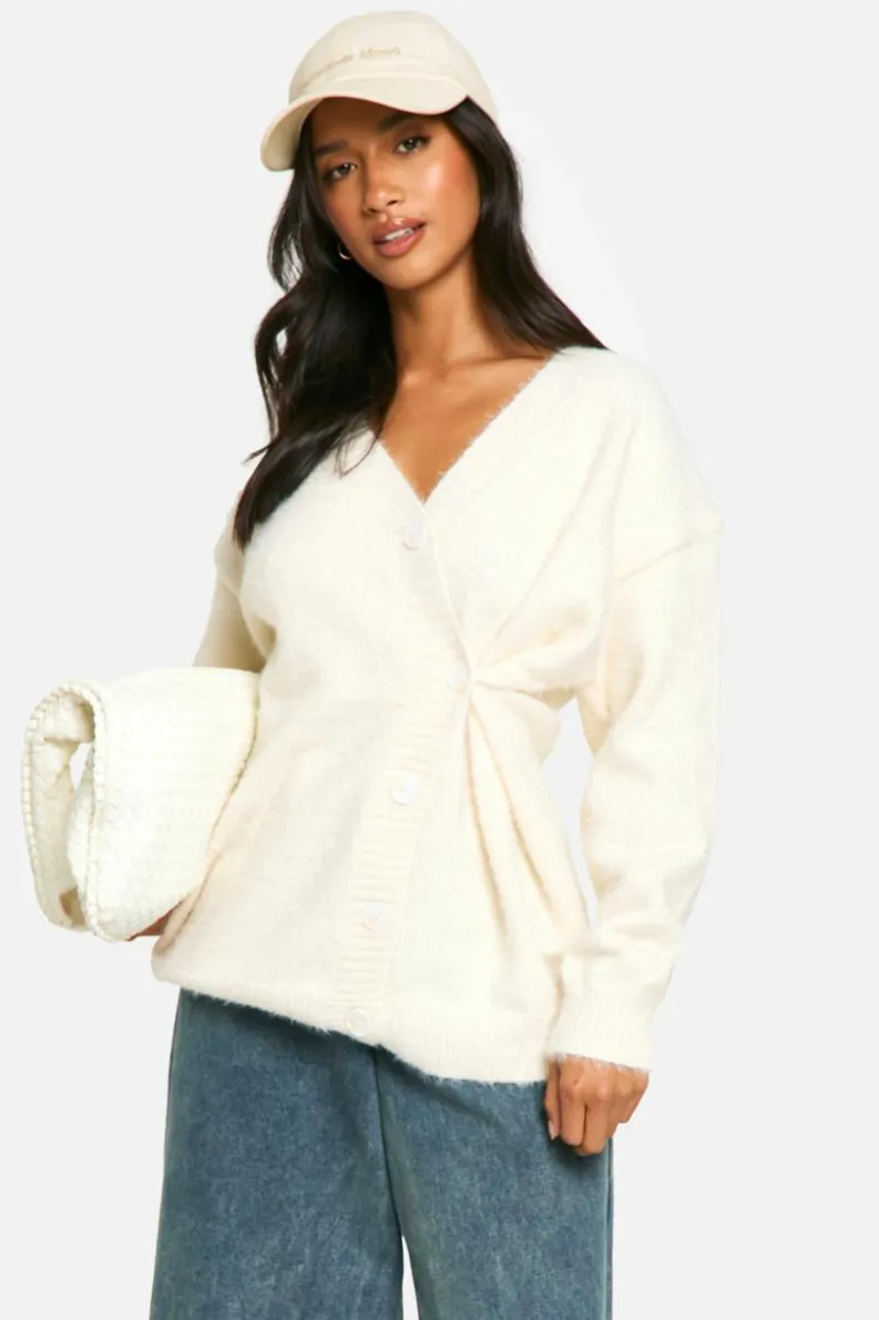 Cardigans|Jumpers & Cardigans*boohoo Petite Brushed Asymmetric Button Detail Cardigan ivory