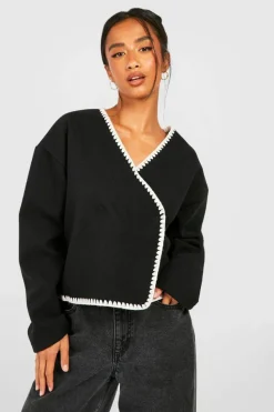Up To 80% Off Winter Warmers*boohoo Petite Contrast Stitch Wool Look Boxy Jacket black