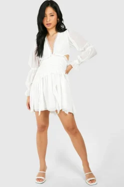 Smock Dresses*boohoo Petite Dobby Frill Mini Dress ivory