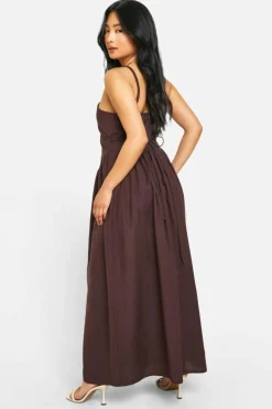 Smock Dresses*boohoo Petite Dropped Waist Maxi Dress chocolate
