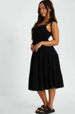 Midi Dresses*Quiz Petite Embroidered Strappy Tiered Midi Dress Black