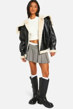 Up To 80% Off Winter Warmers|Aviator Jackets*boohoo Petite Faux Fur Collar Leather Jacket black