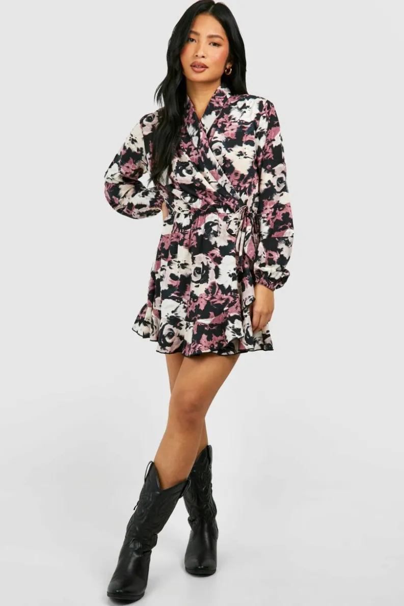 Wrap Dresses*boohoo Petite Wrap Mini Dress floral