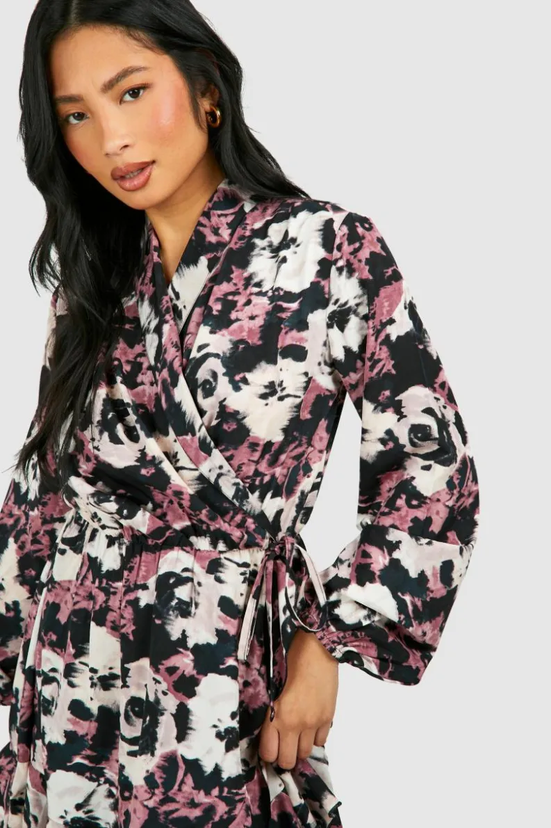 Wrap Dresses*boohoo Petite Wrap Mini Dress floral