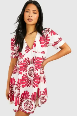 Smock Dresses*boohoo Petite Print Smock Mini Dress red