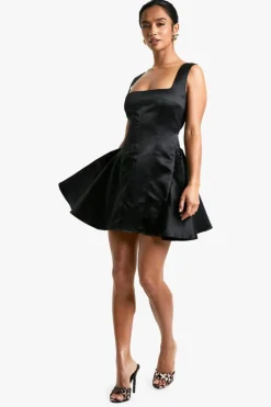 Skater Dresses*boohoo Petite Satin Structured Square Neck Skater Dress black