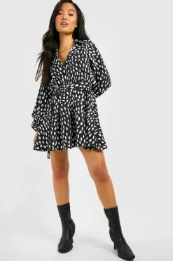 Shirt Dresses|Mini Dresses*boohoo Petite Smudge Print Skater Shirt Dress black