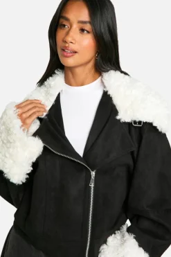 Up To 80% Off Winter Warmers|Biker Jackets*boohoo Petite Teddy Faux Fur Trim Biker Jacket black