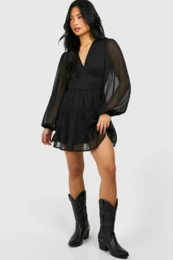 Smock Dresses*boohoo Petite Tiered Crinkle Chiffon Smock Dress black