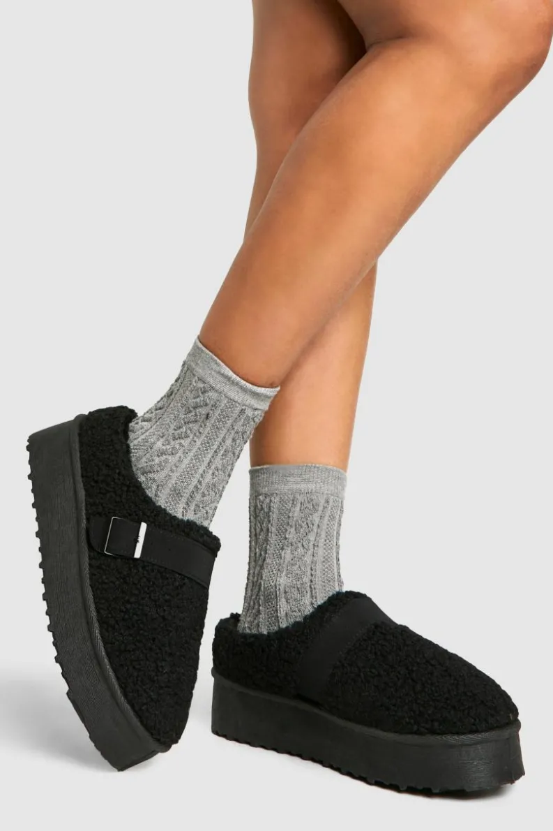 Cosy Boots*boohoo Platform Borg Buckle Detail Cosy Mules black