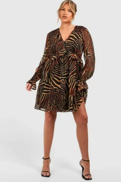 Smock Dresses*boohoo Plus Animal Print Chiffon Smock Dress leopard