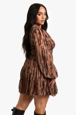Smock Dresses*boohoo Plus Animal Print Tiered Chiffon Smock Dress brown