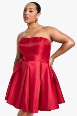 Skater Dresses*boohoo Plus Bandeau Pleated Skater Dress red