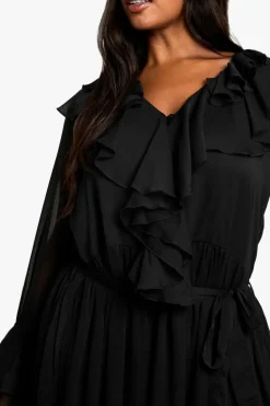 Smock Dresses*boohoo Plus Chiffon Ruffle Tie Belt Skater Maxi Dress black
