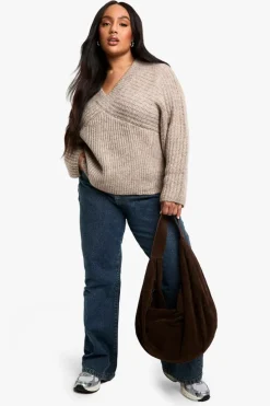 Jumpers*boohoo Plus Chunky Rib V Neck Wide Sleeve Jumper taupe