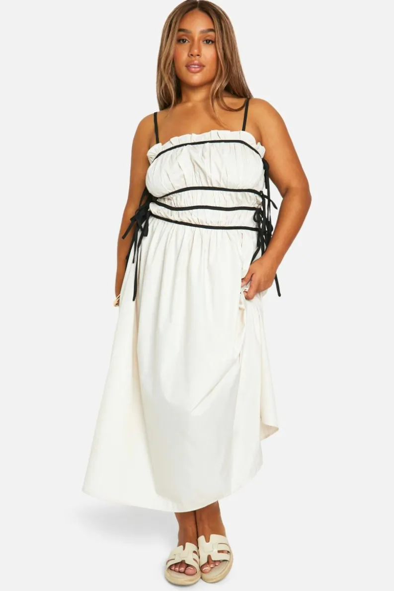 Smock Dresses*boohoo Plus Contrast Shirred Waist Midaxi Dress ecru