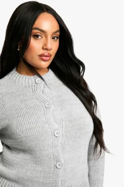 Cardigans*boohoo Plus Crew Neck Button Front Cardigan grey
