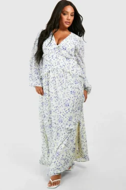 Smock Dresses*boohoo Plus Ditsy Floral Waist Detail Maxi Dress white
