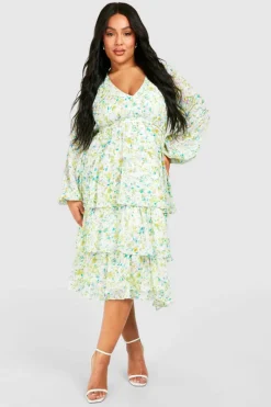 Skater Dresses|Midi Dresses*boohoo Plus Dobby Floral Tiered Midi Skater Dress ivory
