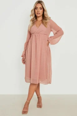 Midi Dresses*boohoo Plus Dobby Twist Front Midi Dress blush